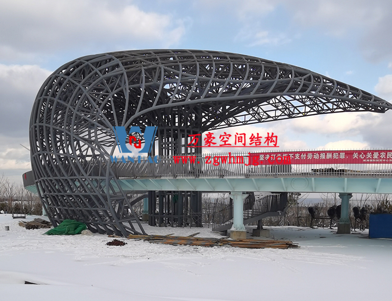 什么是異形鋼結(jié)構(gòu)？復(fù)雜空間異形鋼結(jié)構(gòu)該如何選擇廠家？