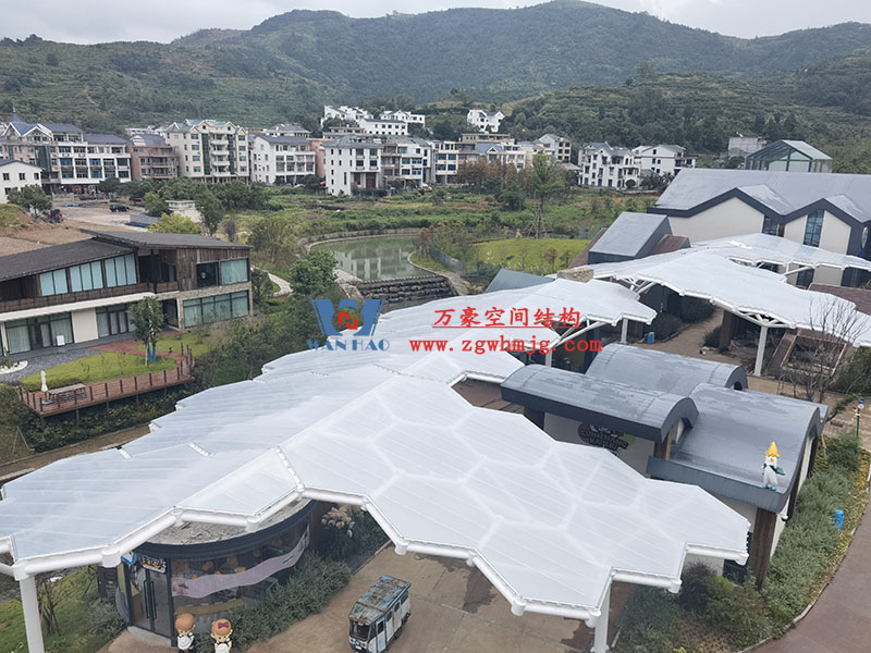 ETFE膜結(jié)構(gòu)建筑有哪些優(yōu)勢？ETFE膜結(jié)構(gòu)材料對比其他材料有哪些優(yōu)點(diǎn)？