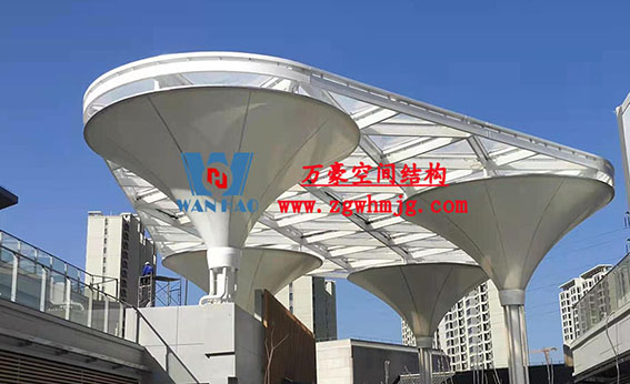 什么是膜結(jié)構(gòu)工程？膜結(jié)構(gòu)工程的優(yōu)點及應(yīng)用范圍有哪些？