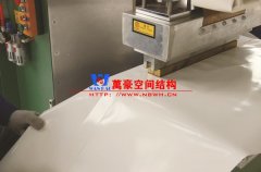 膜結(jié)構(gòu)材料價(jià)格是多少？膜結(jié)構(gòu)車棚材料一般怎么報(bào)價(jià)？