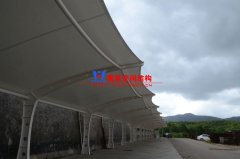 膜結(jié)構(gòu)雨棚報(bào)價(jià)多少錢？膜結(jié)構(gòu)雨棚價(jià)格是怎么算的？