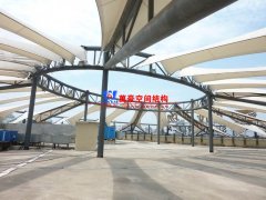 景觀膜結(jié)構(gòu)有哪些日常維護(hù)措施？膜結(jié)構(gòu)景觀棚如何預(yù)防風(fēng)險(xiǎn)？