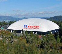 膜結(jié)構(gòu)充氣膜體育館的有哪些特點？充氣膜體育館建筑的優(yōu)勢是什么？