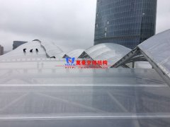 膜結(jié)構(gòu)膜材中ETFE膜與PTFE膜哪個(gè)好？分別有什么特點(diǎn)？