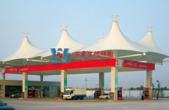 膜結(jié)構(gòu)加油站有什么優(yōu)點(diǎn)？為什么加油站頂棚優(yōu)先選擇膜結(jié)構(gòu)？